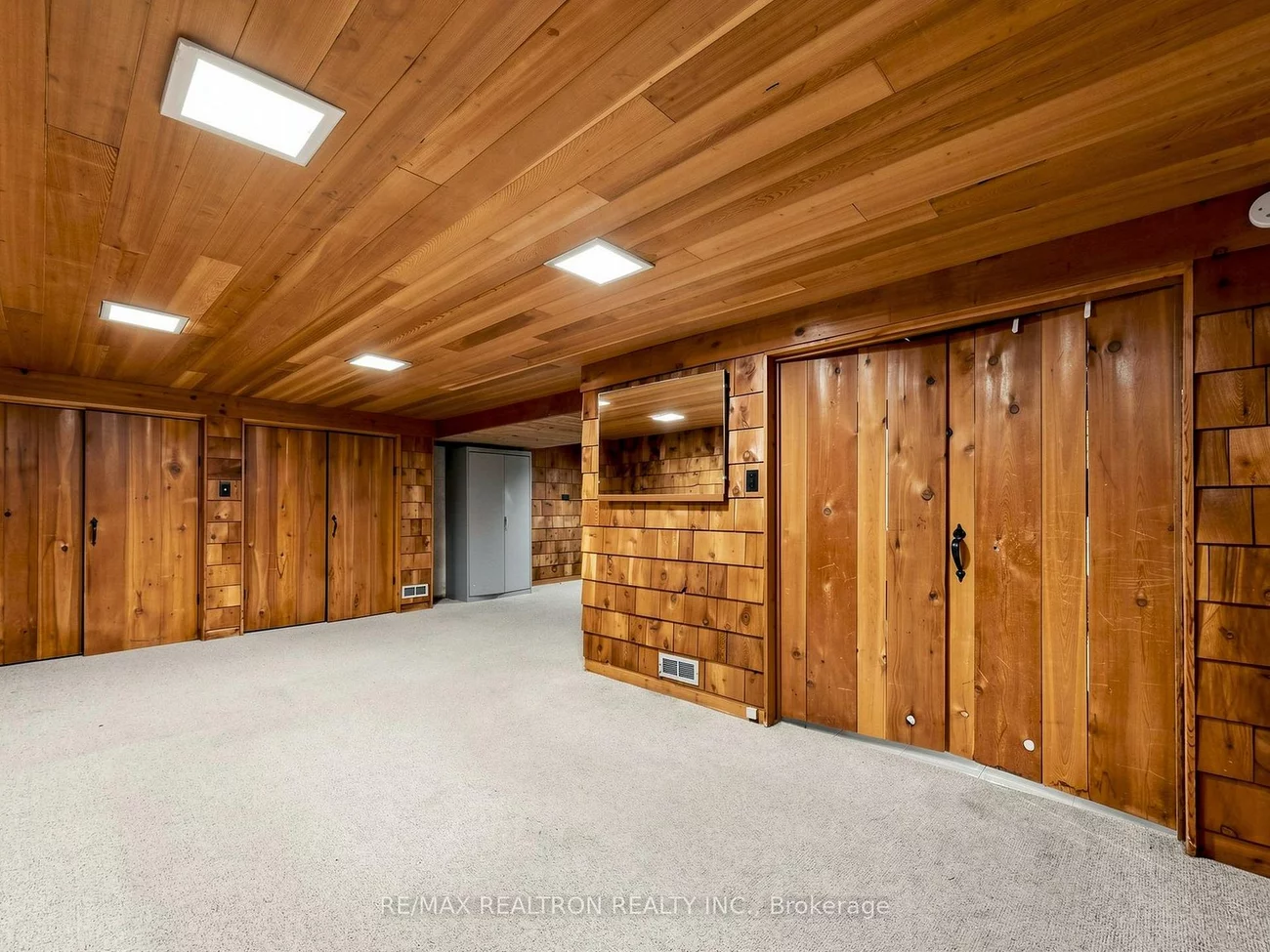 35, Rochelle, Don Valley Village, Toronto