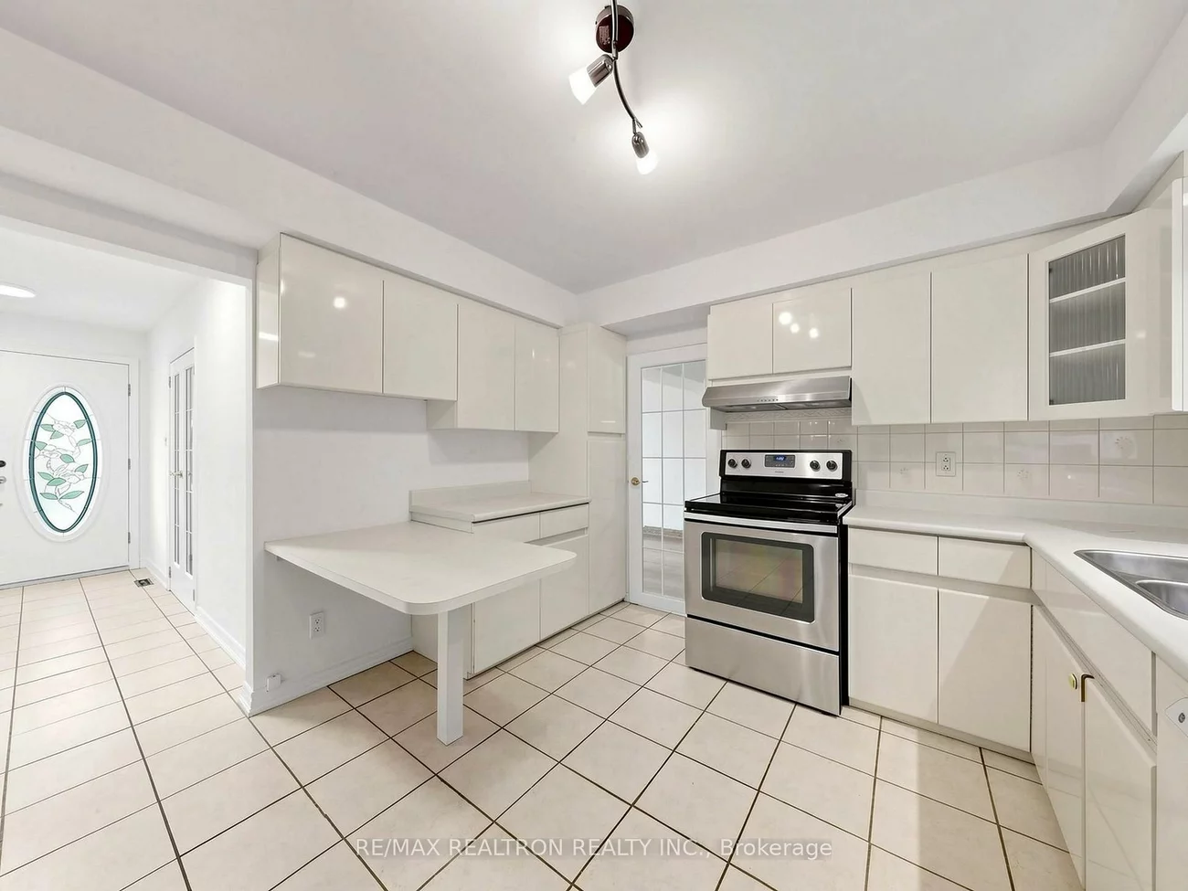 35, Rochelle, Don Valley Village, Toronto