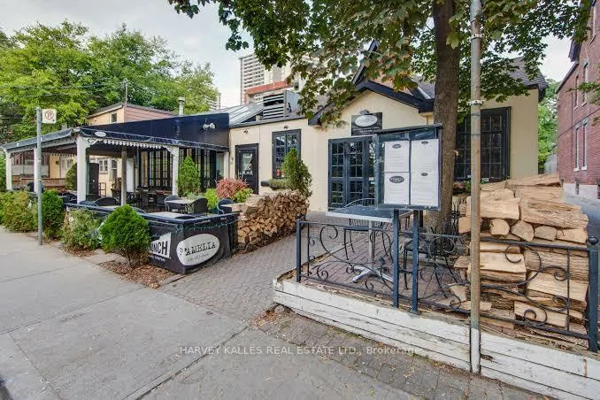 318, Sumach, Cabbagetown-South St. James Town, Toronto
