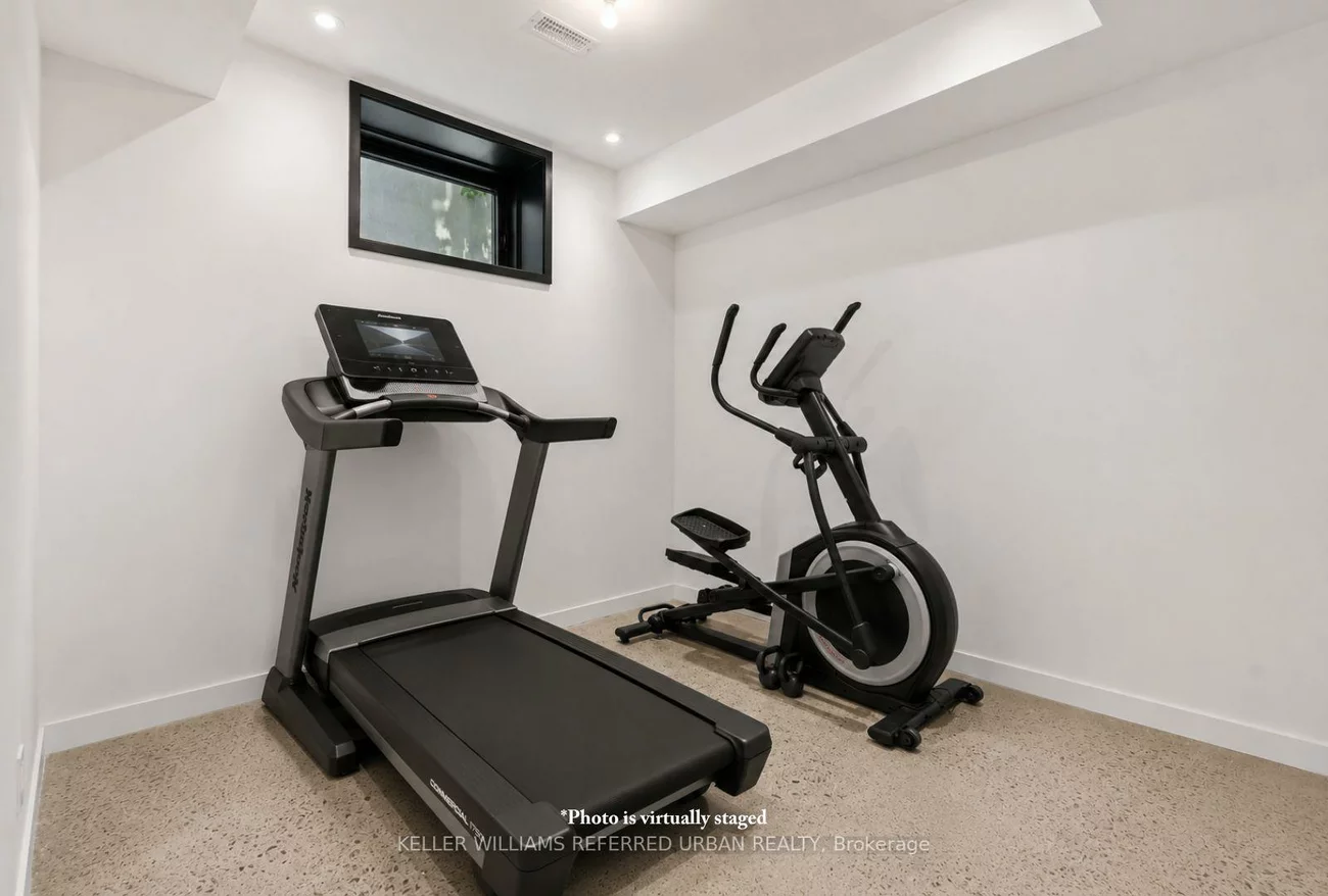 27, Berkinshaw, Banbury-Don Mills, Toronto