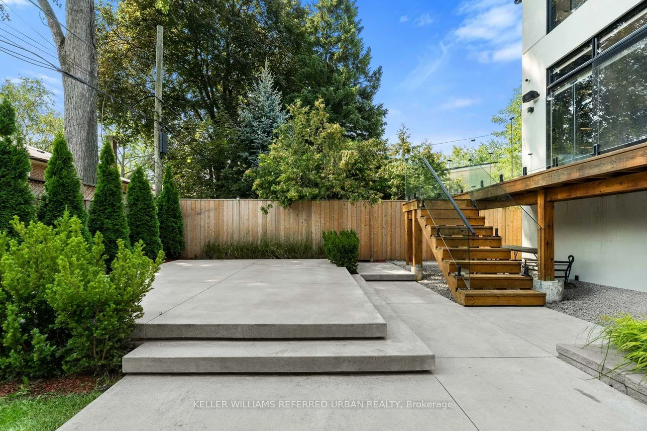 27, Berkinshaw, Banbury-Don Mills, Toronto