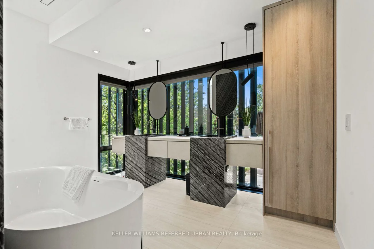 27, Berkinshaw, Banbury-Don Mills, Toronto