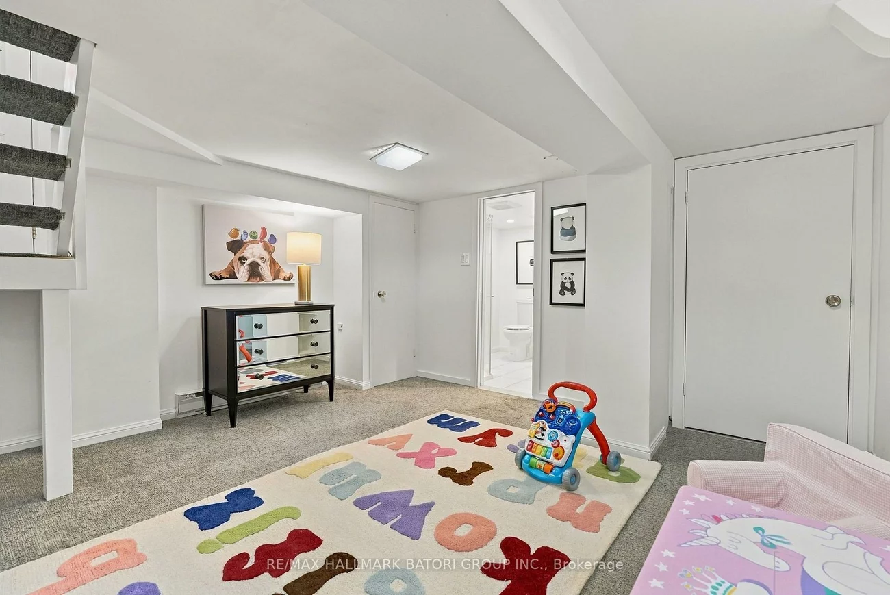 266, Briar Hill, Lawrence Park South, Toronto