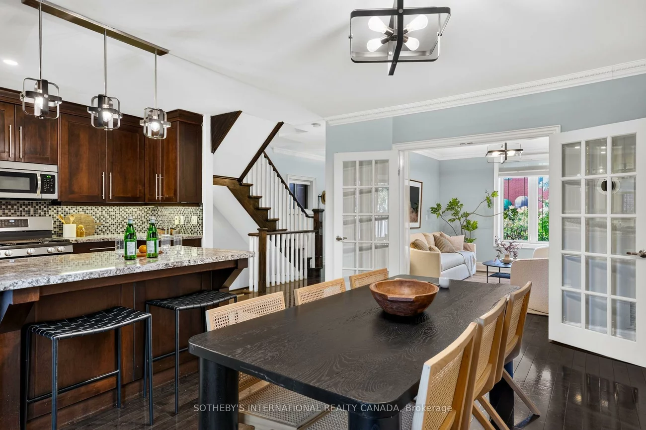33, Beatrice, Trinity-Bellwoods, Toronto