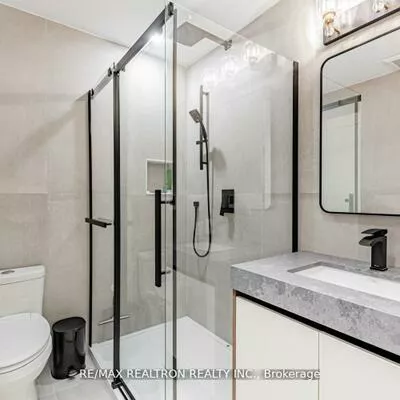 673, Crawford, Palmerston-Little Italy, Toronto