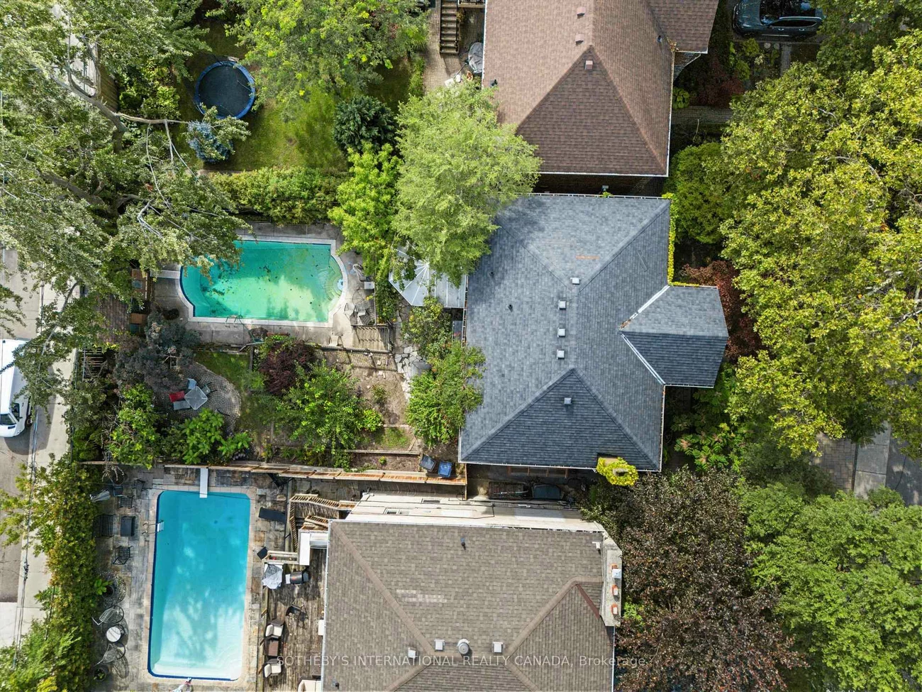 17, Wembley, Forest Hill North, Toronto