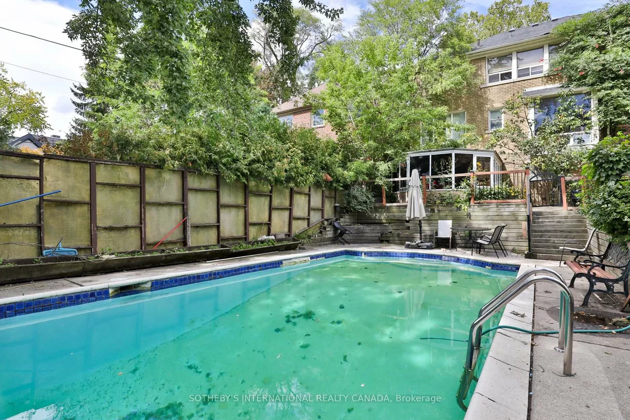 17, Wembley, Forest Hill North, Toronto