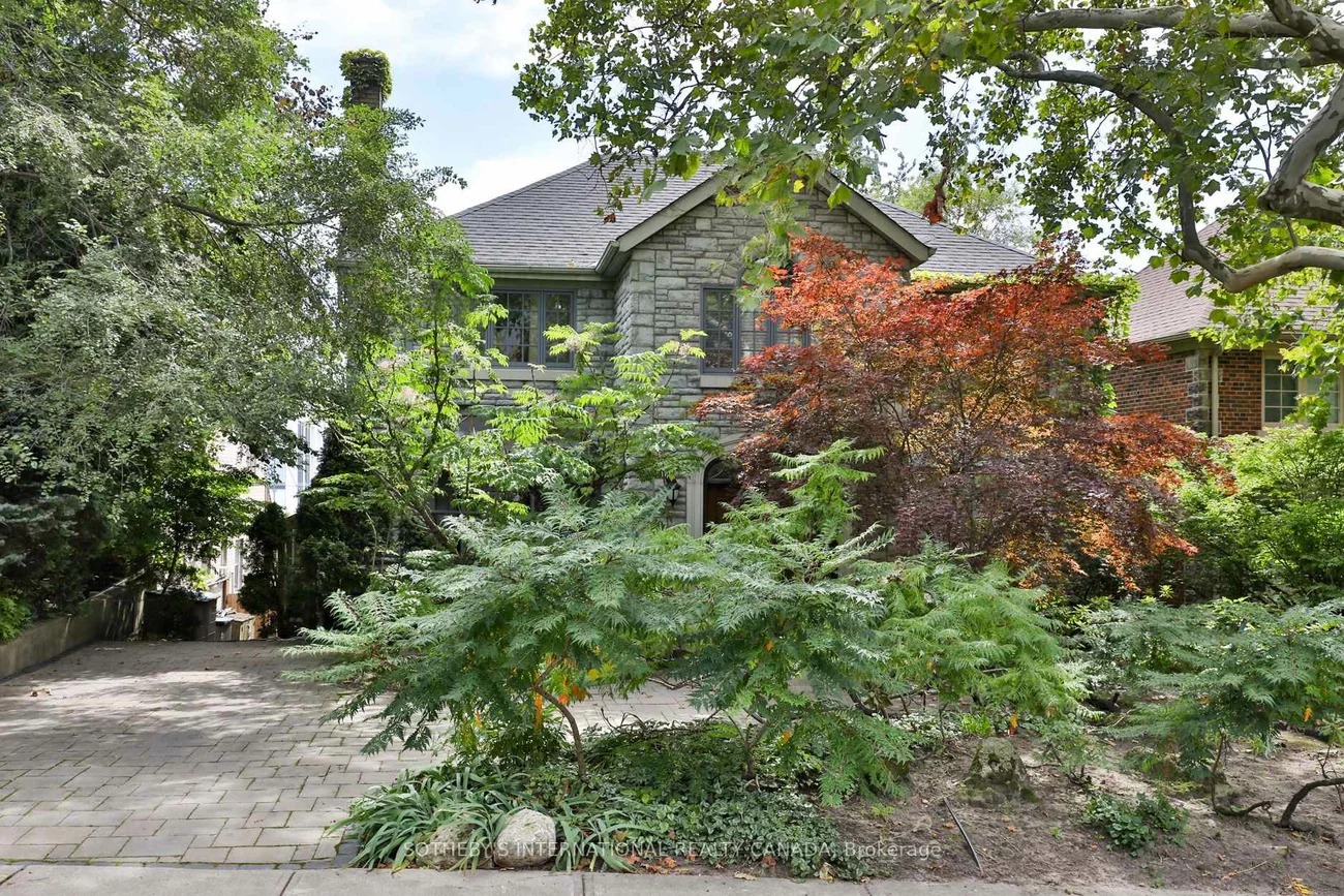 17, Wembley, Forest Hill North, Toronto