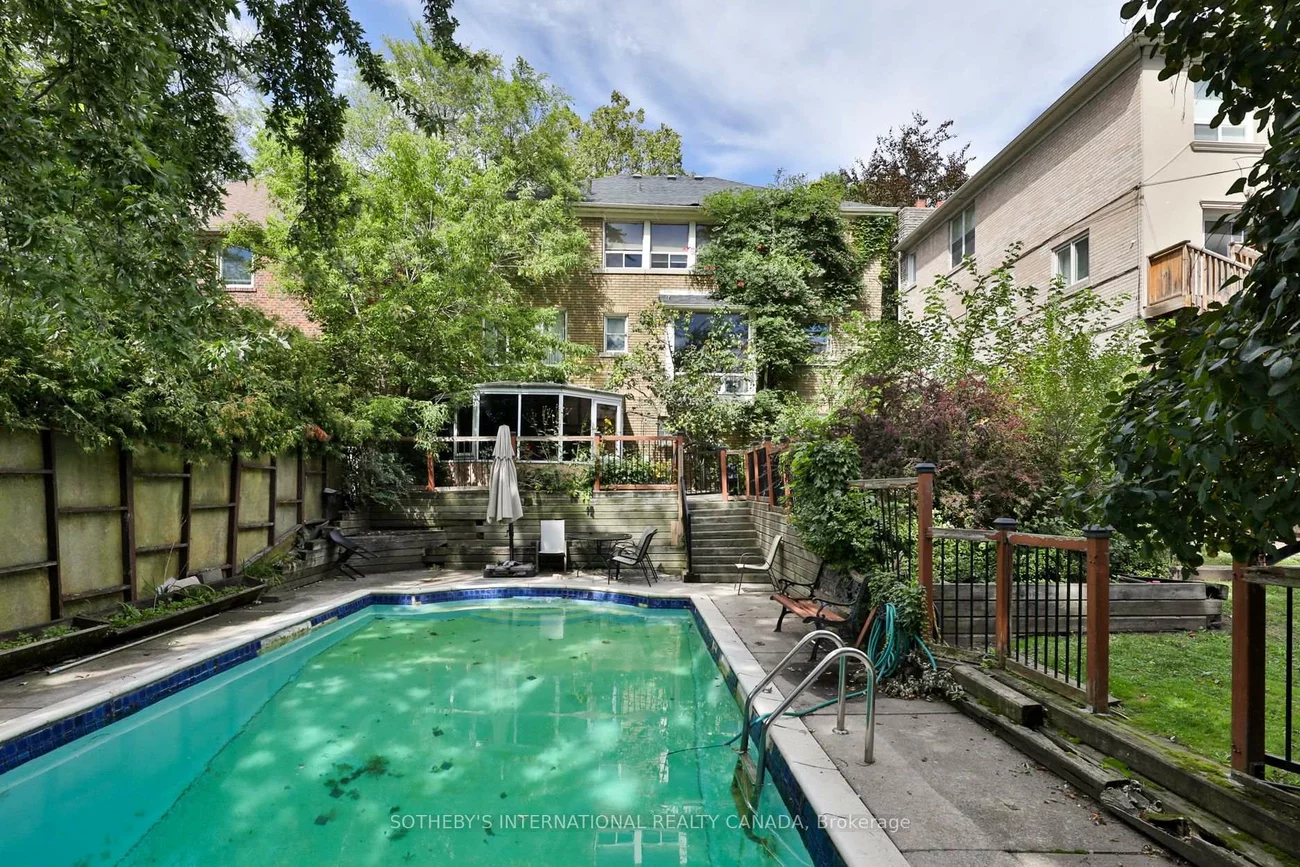 17, Wembley, Forest Hill North, Toronto