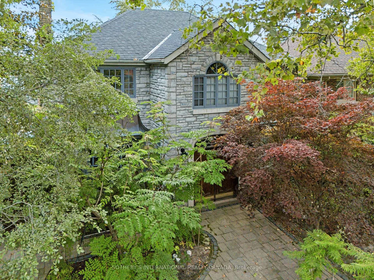 17, Wembley, Forest Hill North, Toronto
