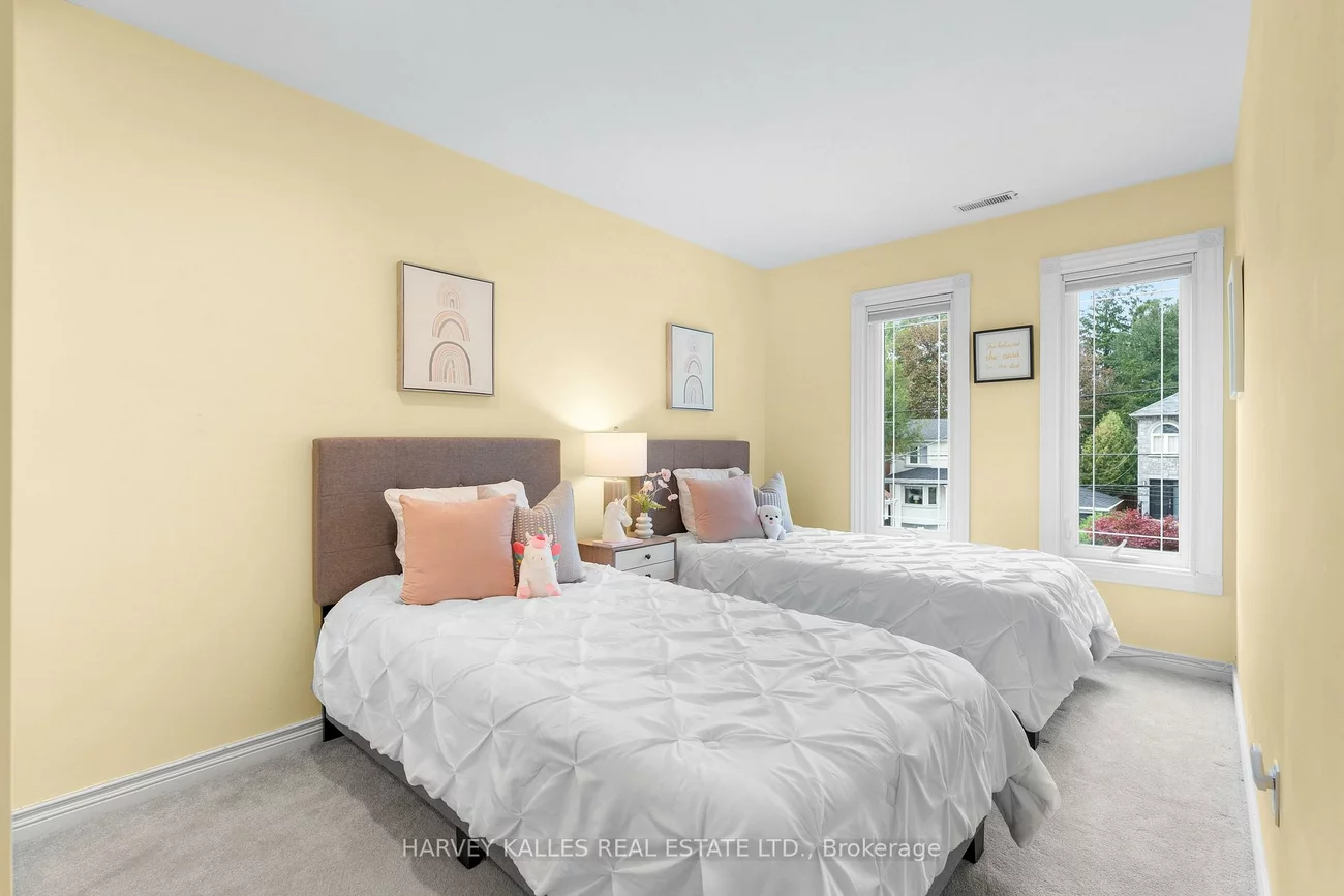 59, Cameron, Lansing-Westgate, Toronto
