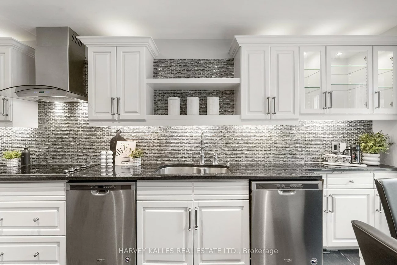 59, Cameron, Lansing-Westgate, Toronto