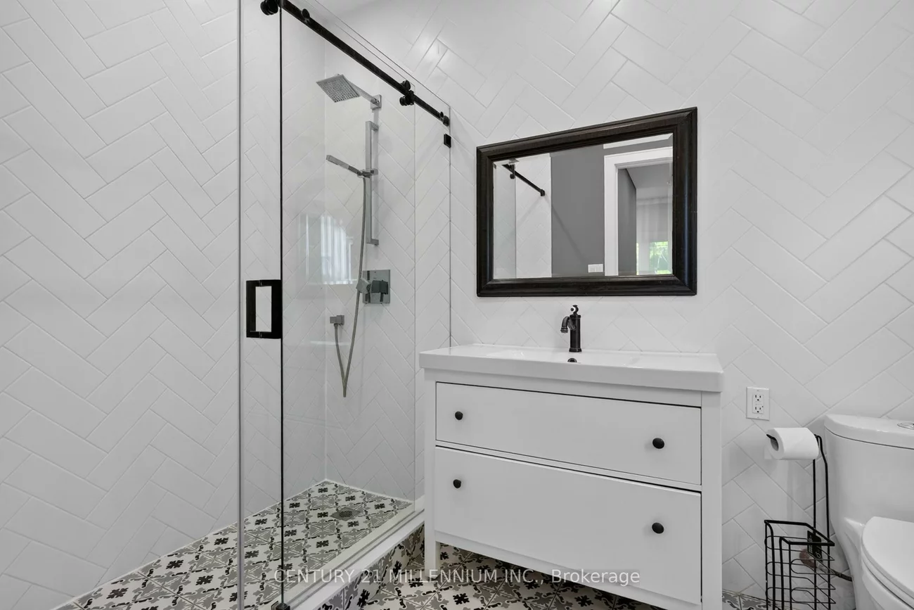 12, Legato, Banbury-Don Mills, Toronto