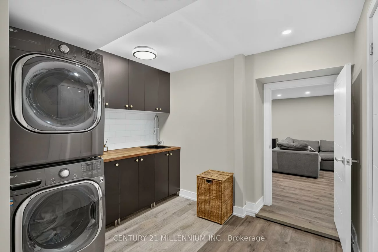 12, Legato, Banbury-Don Mills, Toronto