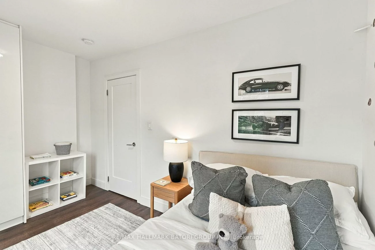 309, Atlas, Oakwood Village, Toronto