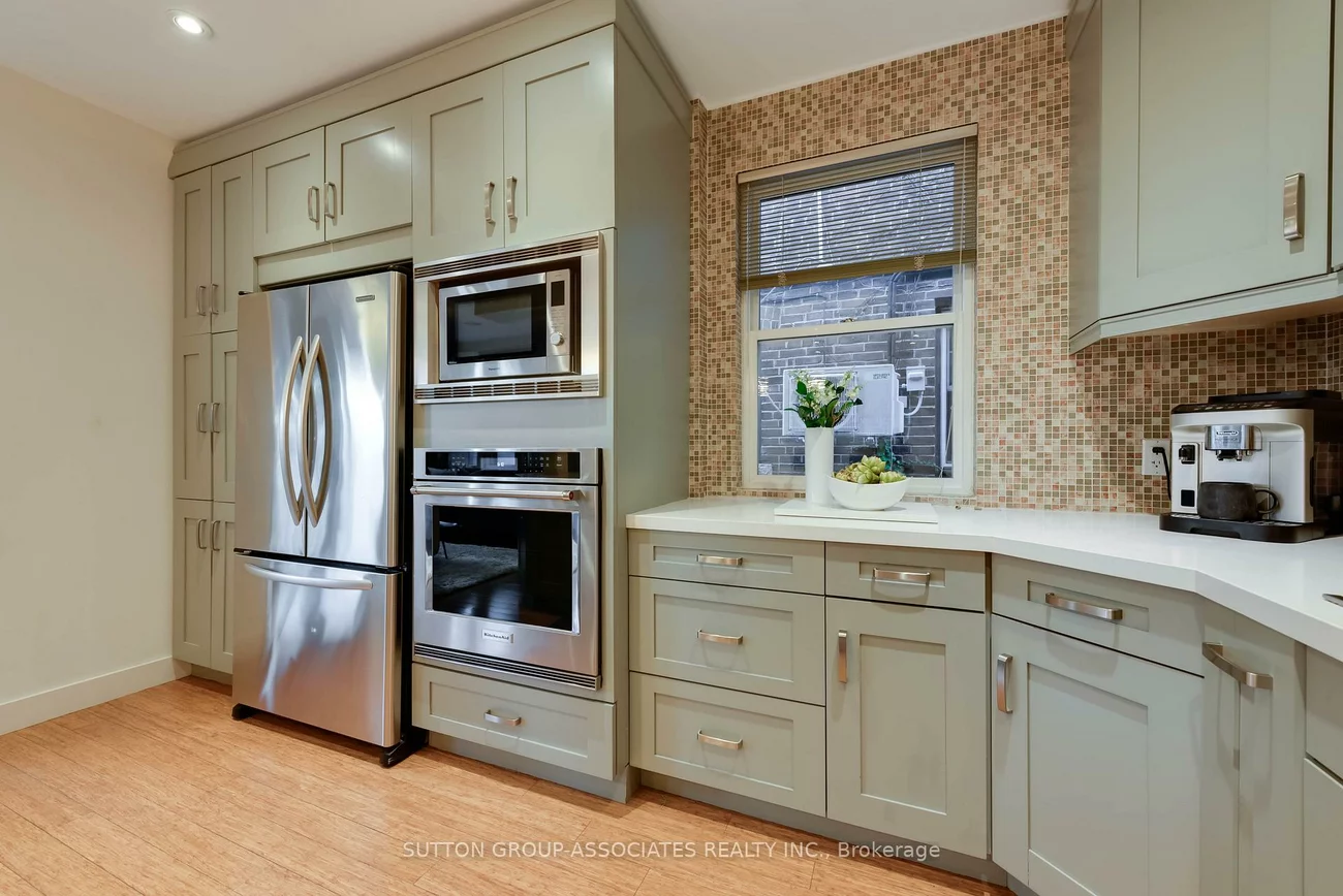136, Arlington, Oakwood Village, Toronto