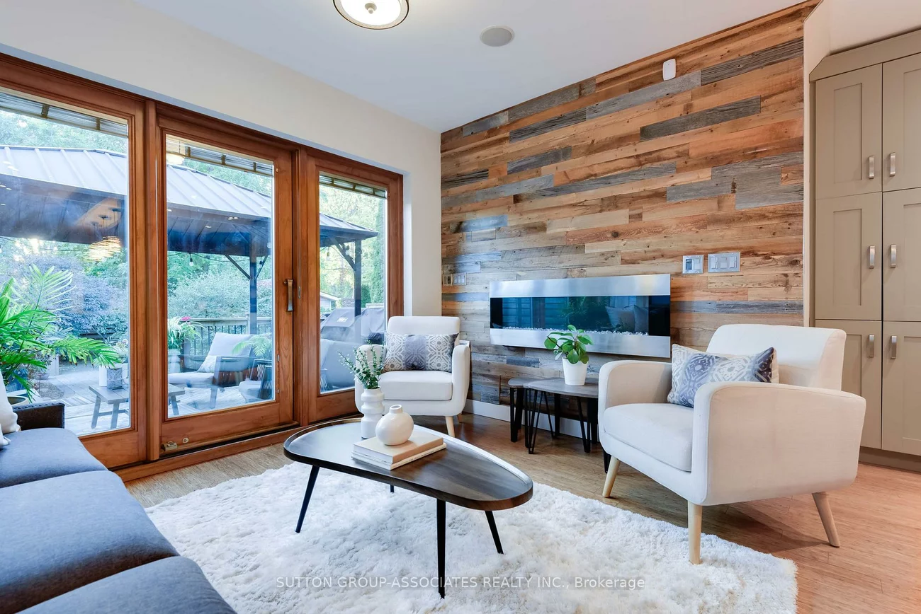 136, Arlington, Oakwood Village, Toronto