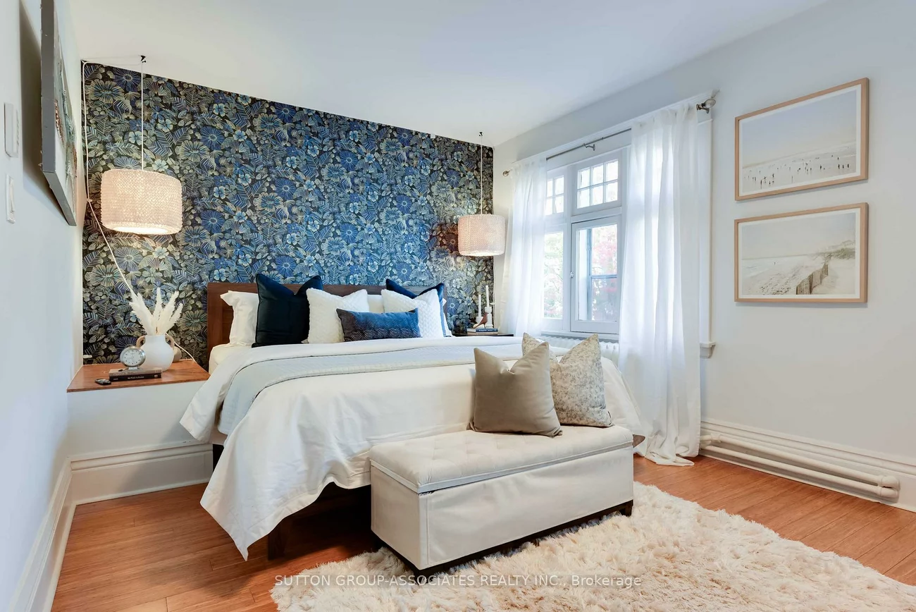 136, Arlington, Oakwood Village, Toronto