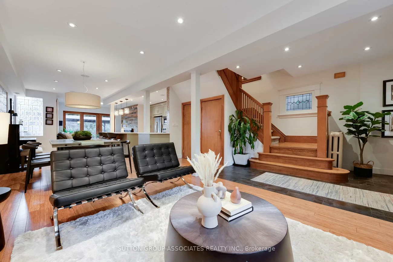 136, Arlington, Oakwood Village, Toronto