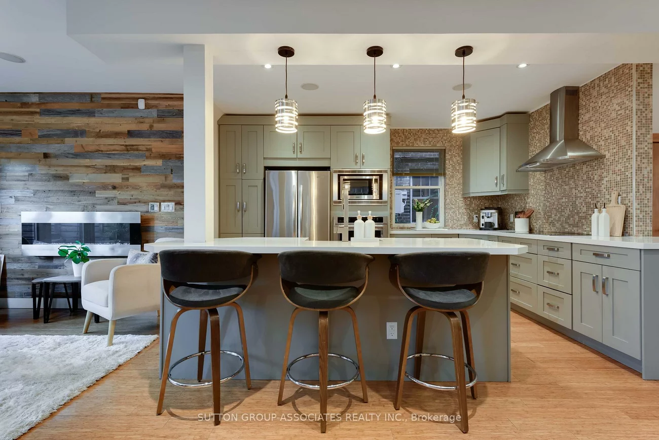 136, Arlington, Oakwood Village, Toronto