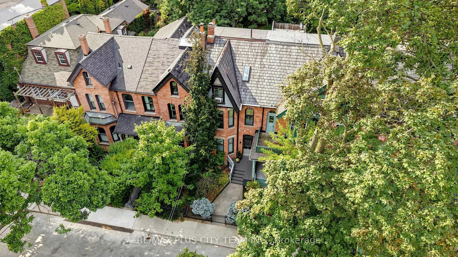 201, Seaton, Cabbagetown-South St. James Town, Toronto