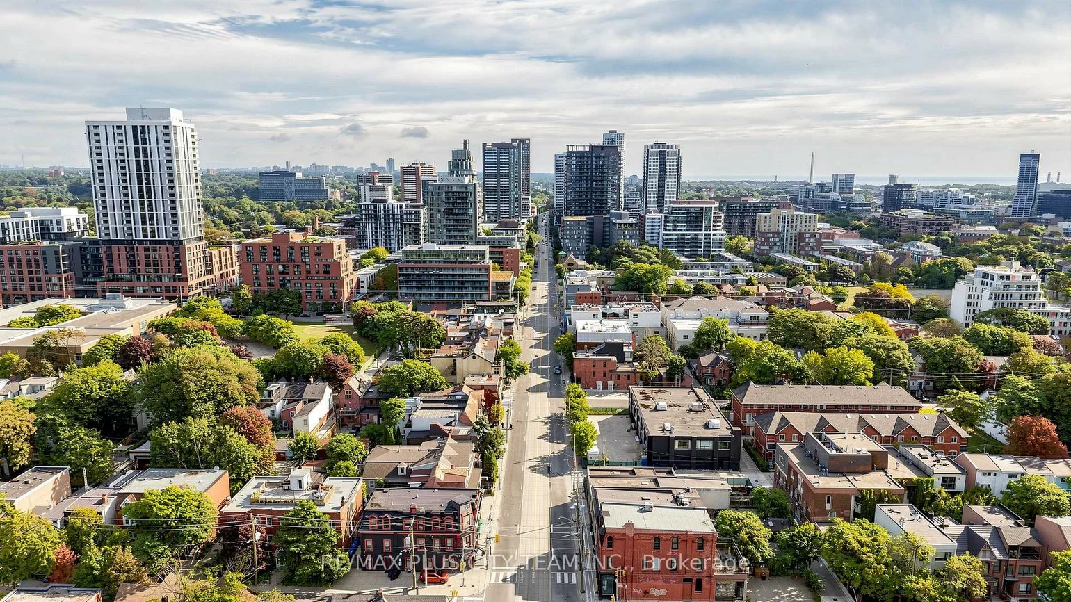 201, Seaton, Cabbagetown-South St. James Town, Toronto