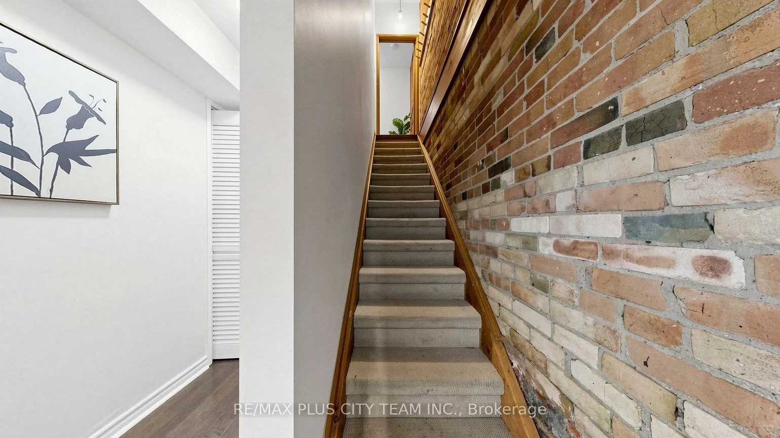 201, Seaton, Cabbagetown-South St. James Town, Toronto