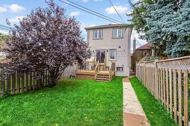 676, Vaughan, Oakwood Village, Toronto