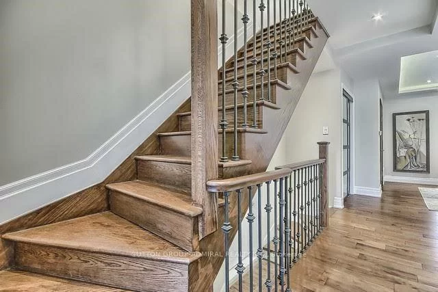 676, Vaughan, Oakwood Village, Toronto