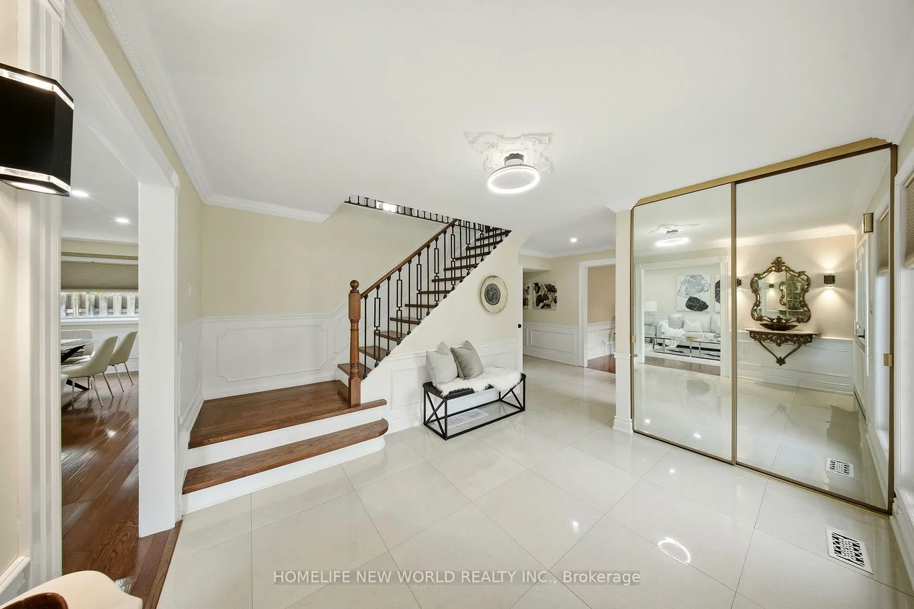 18, Dolan, Don Valley Village, Toronto