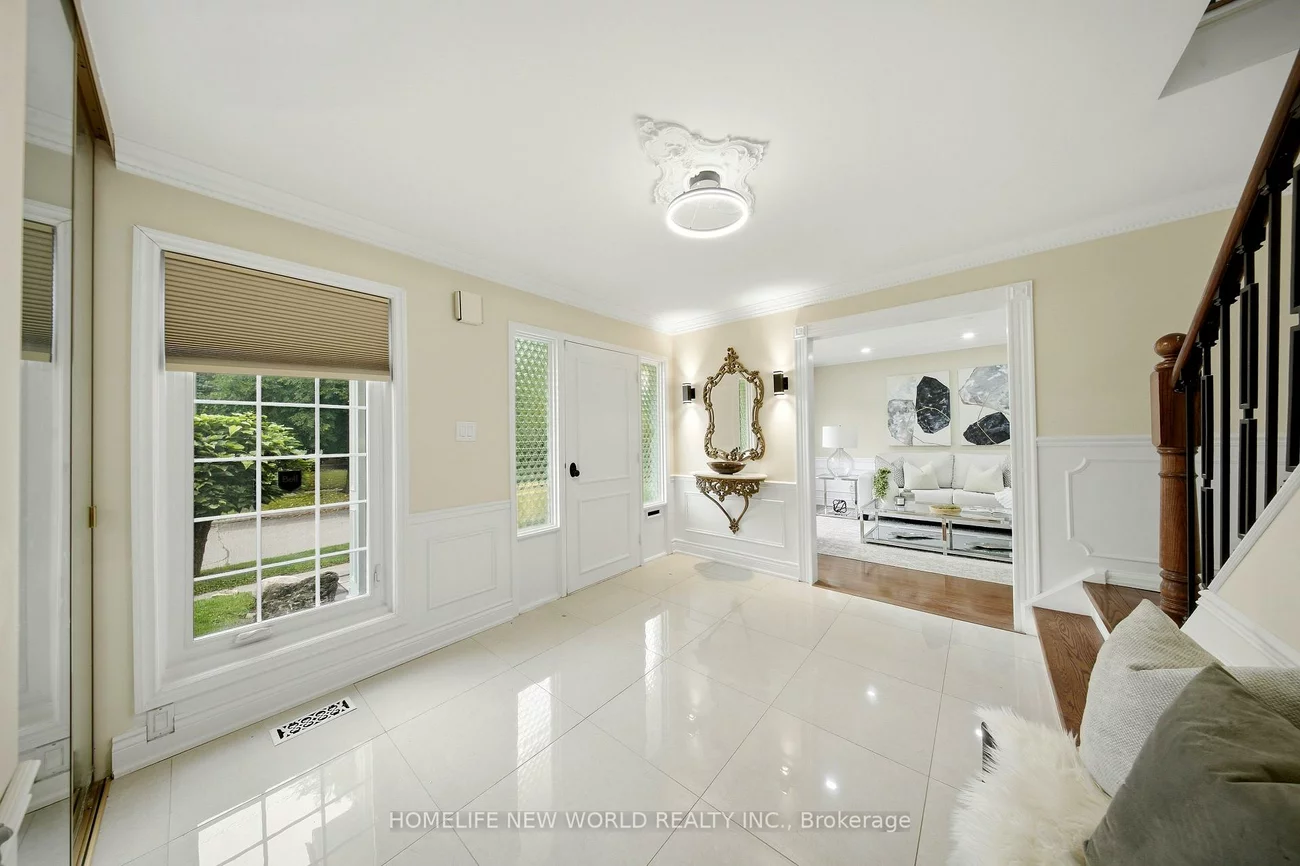 18, Dolan, Don Valley Village, Toronto