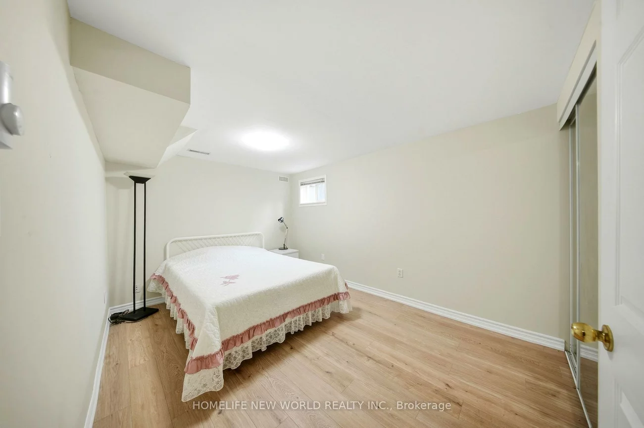 18, Dolan, Don Valley Village, Toronto
