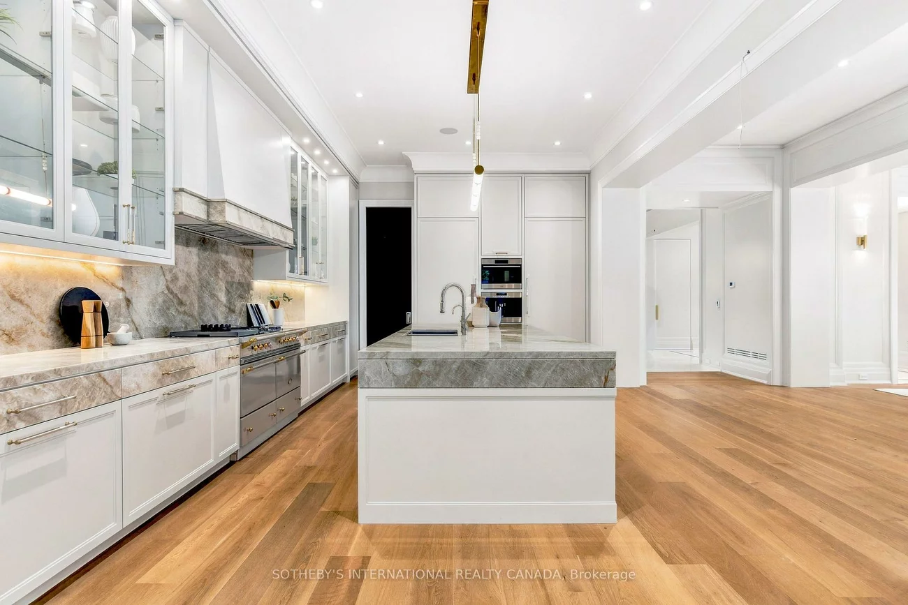 170, Forest Hill, Forest Hill South, Toronto