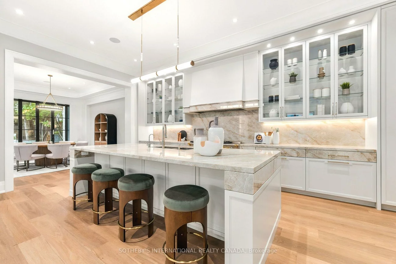 170, Forest Hill, Forest Hill South, Toronto