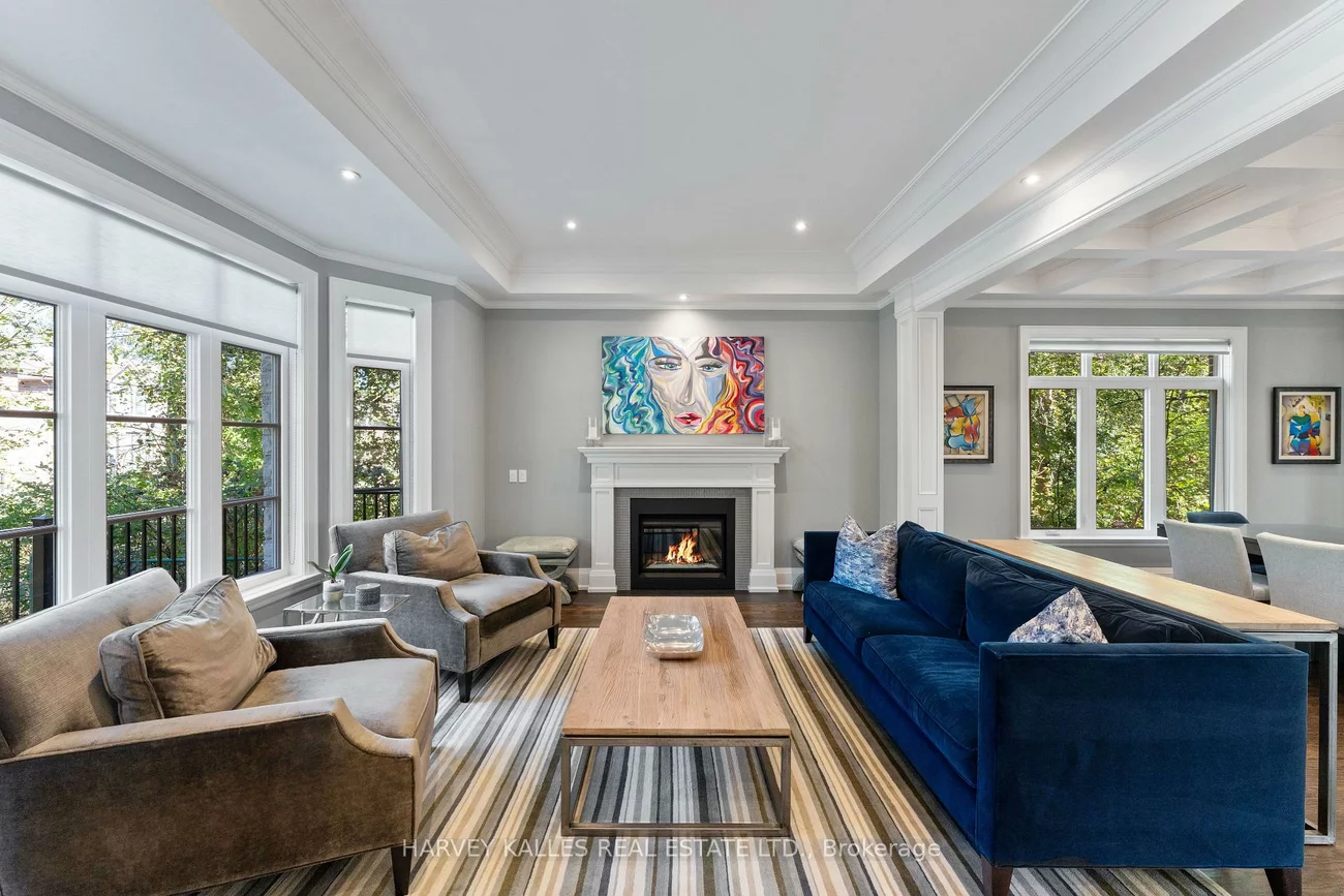 717, Woburn, Bedford Park-Nortown, Toronto