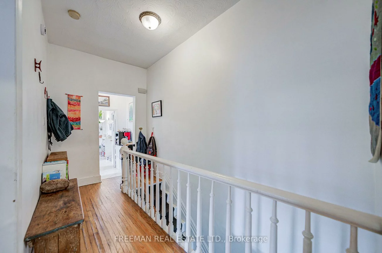 756, Euclid, Annex, Toronto