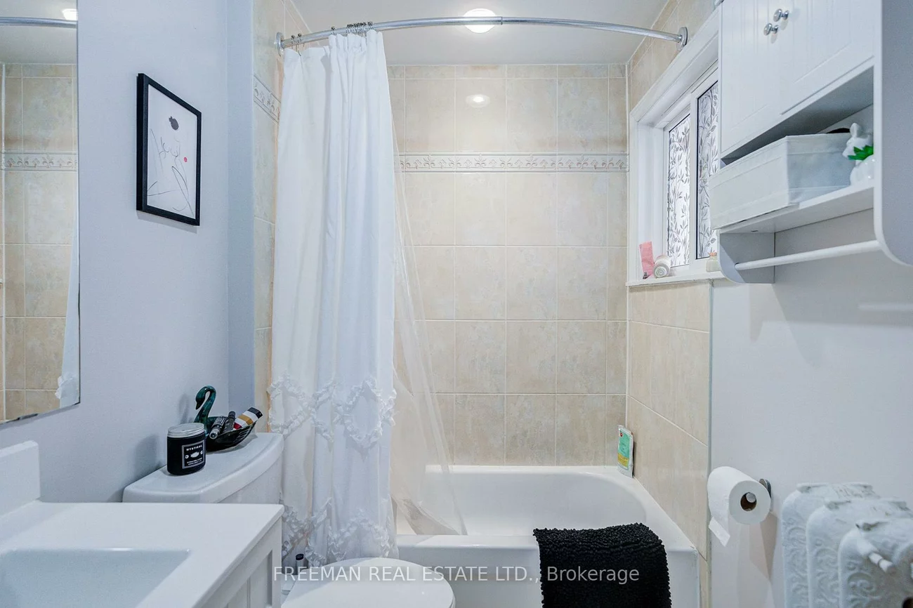 756, Euclid, Annex, Toronto