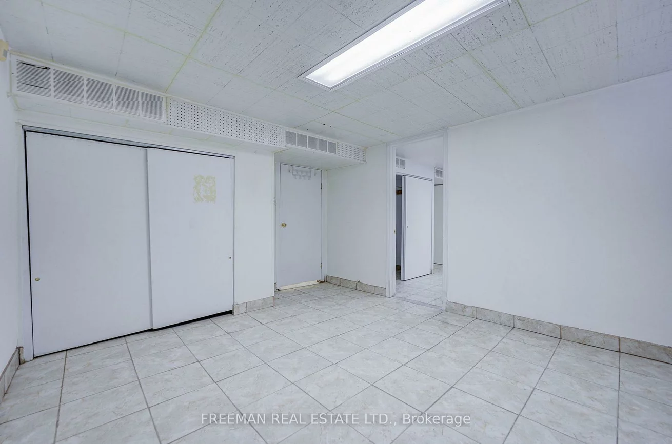 756, Euclid, Annex, Toronto