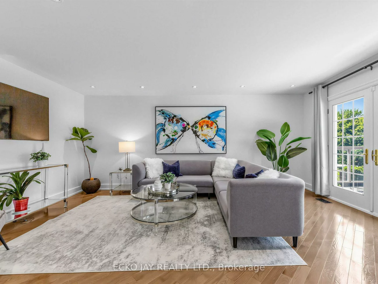 22, Meadowglade, Henry Farm, Toronto