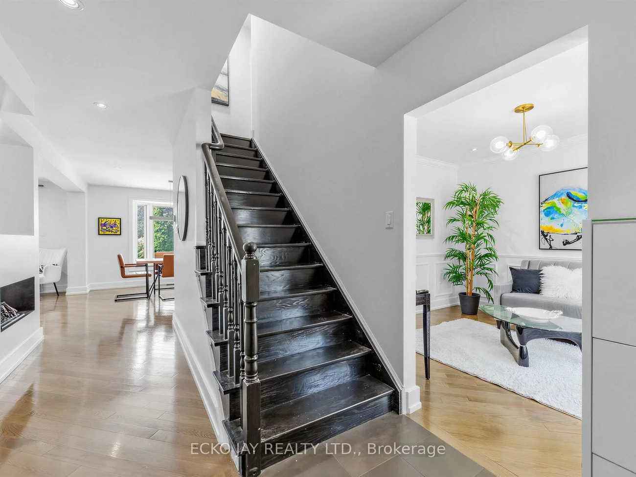 22, Meadowglade, Henry Farm, Toronto