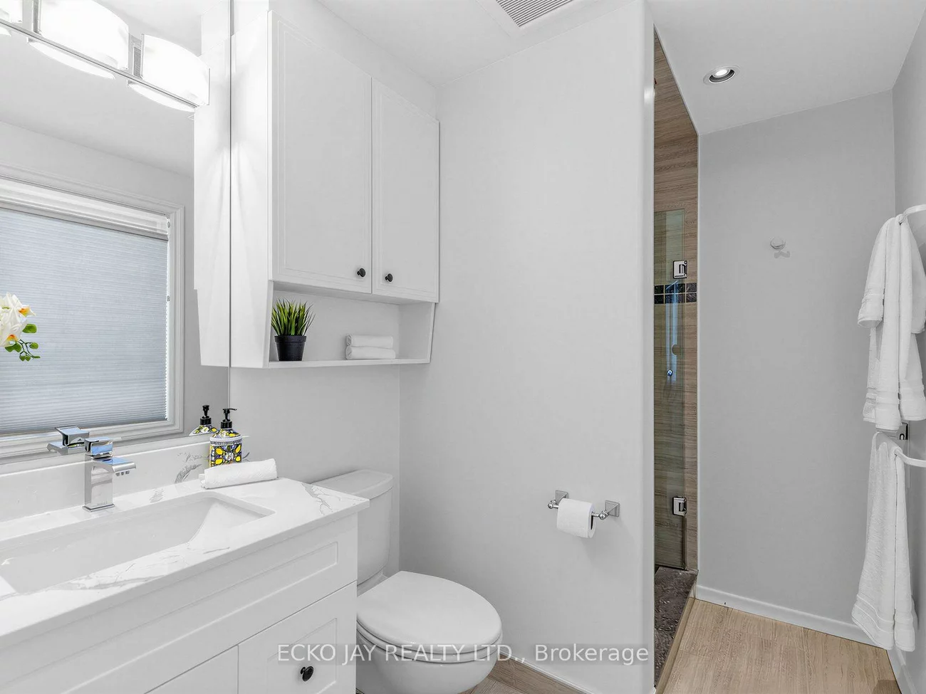 22, Meadowglade, Henry Farm, Toronto