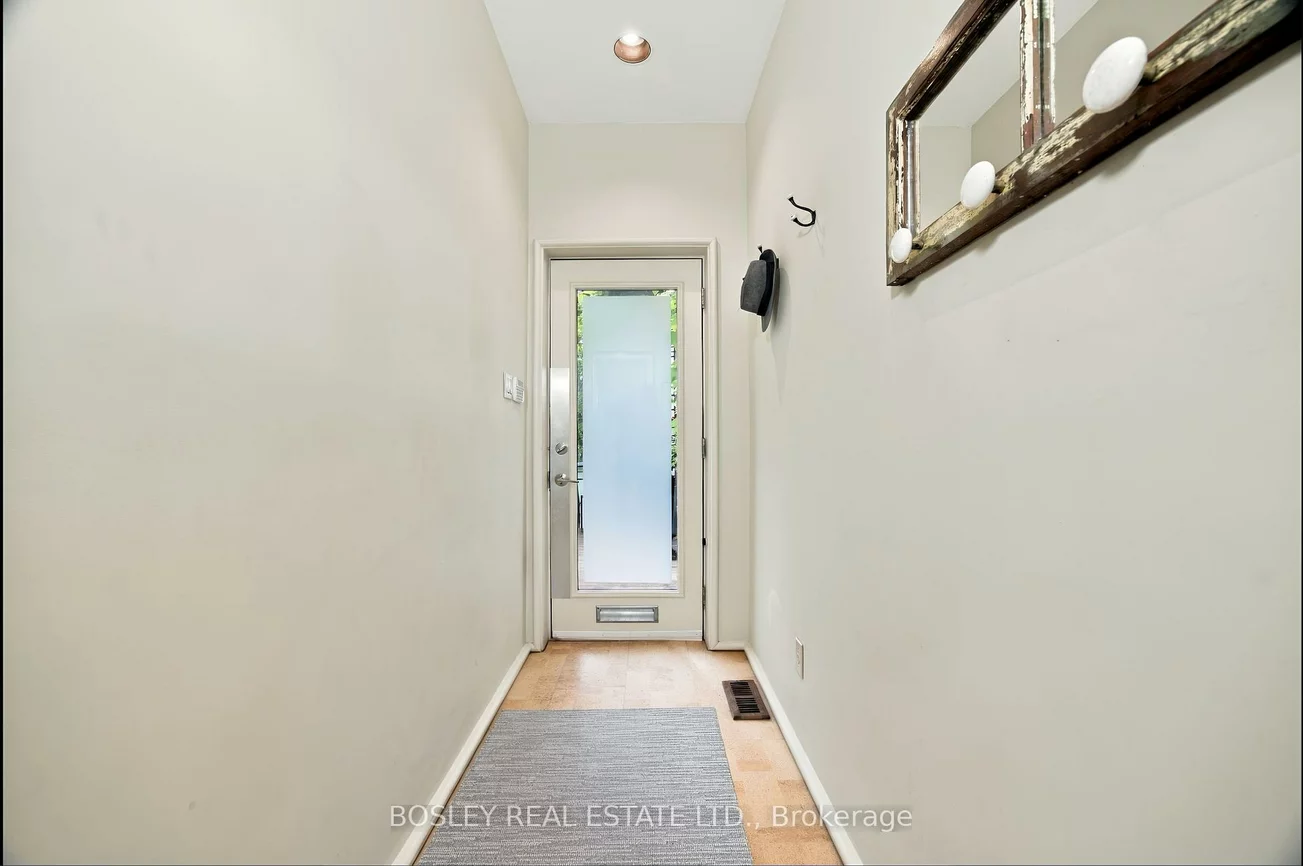 33A, Henry, Kensington-Chinatown, Toronto
