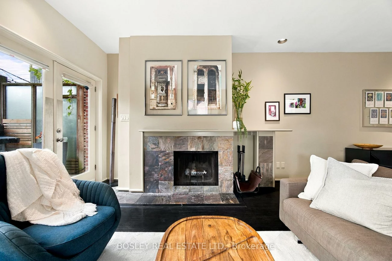 33A, Henry, Kensington-Chinatown, Toronto