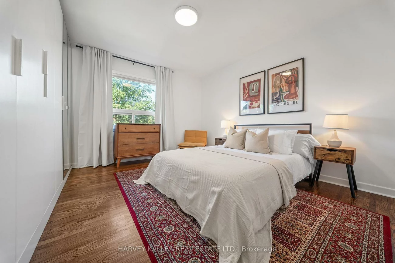 495, Roxton, Palmerston-Little Italy, Toronto