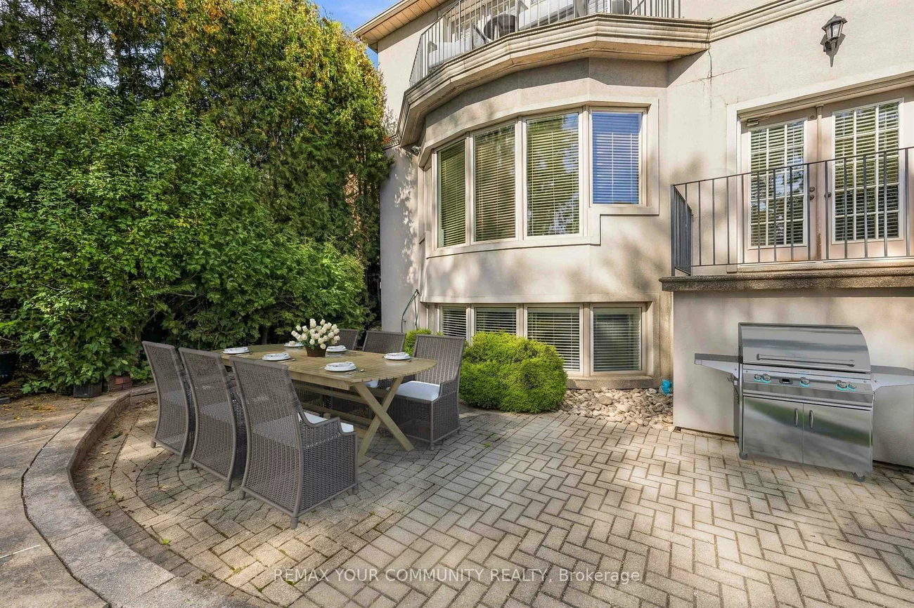 571, Old Orchard, Bedford Park-Nortown, Toronto