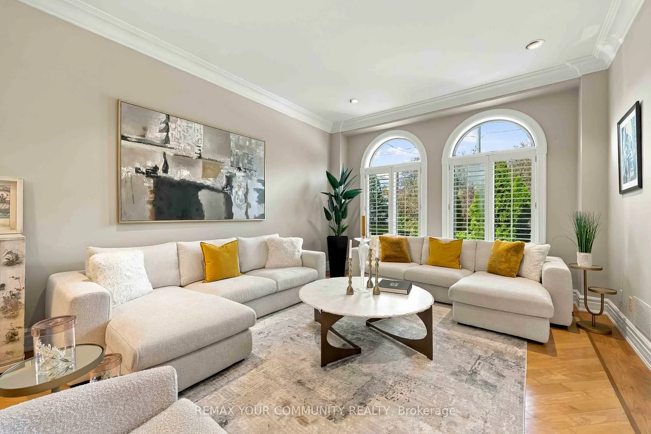 571, Old Orchard, Bedford Park-Nortown, Toronto