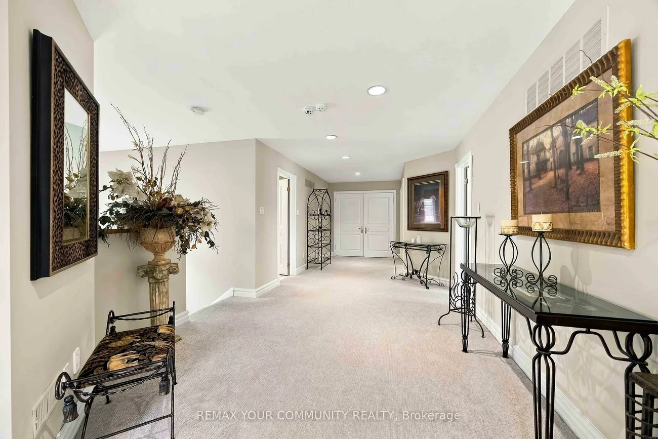 571, Old Orchard, Bedford Park-Nortown, Toronto