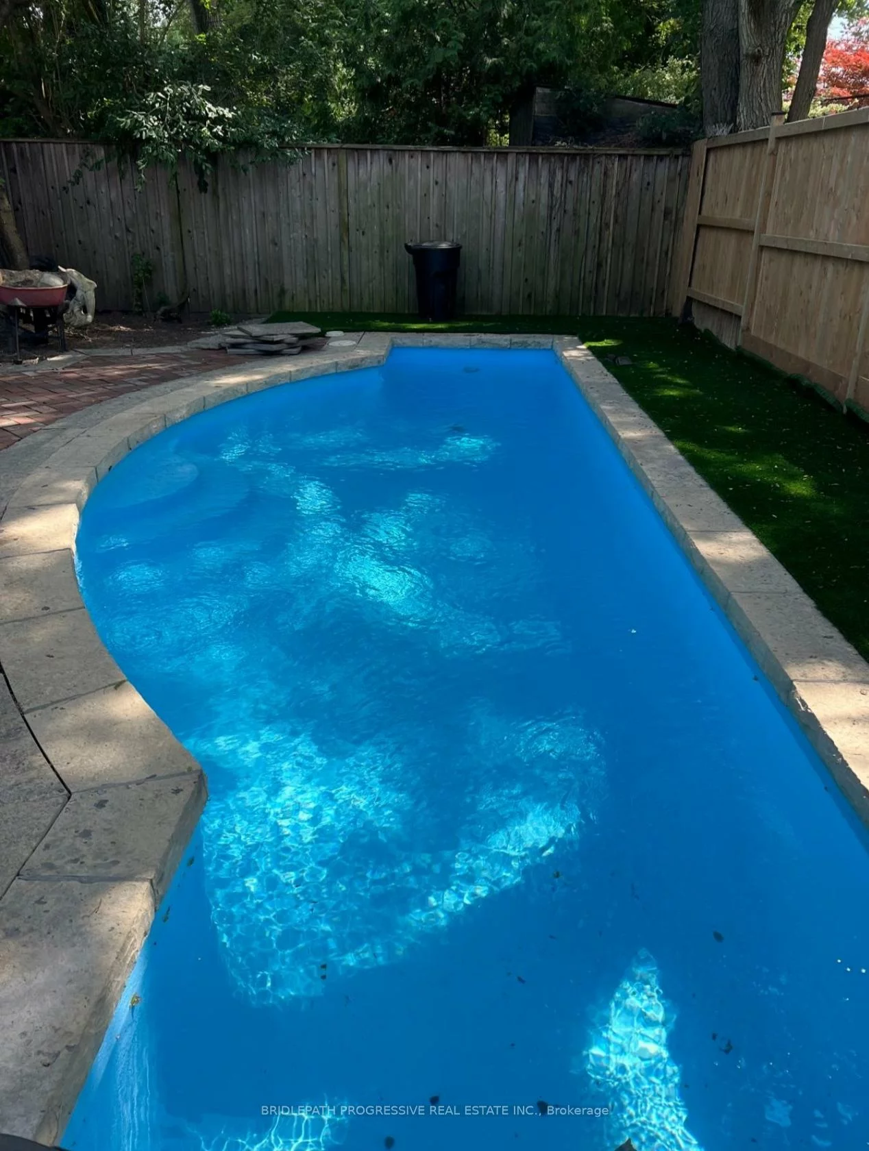 127, Glenvale, Leaside, Toronto