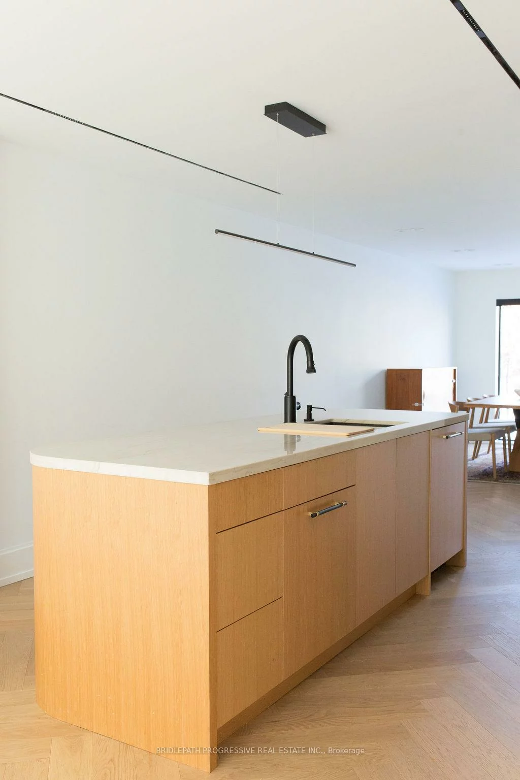 127, Glenvale, Leaside, Toronto
