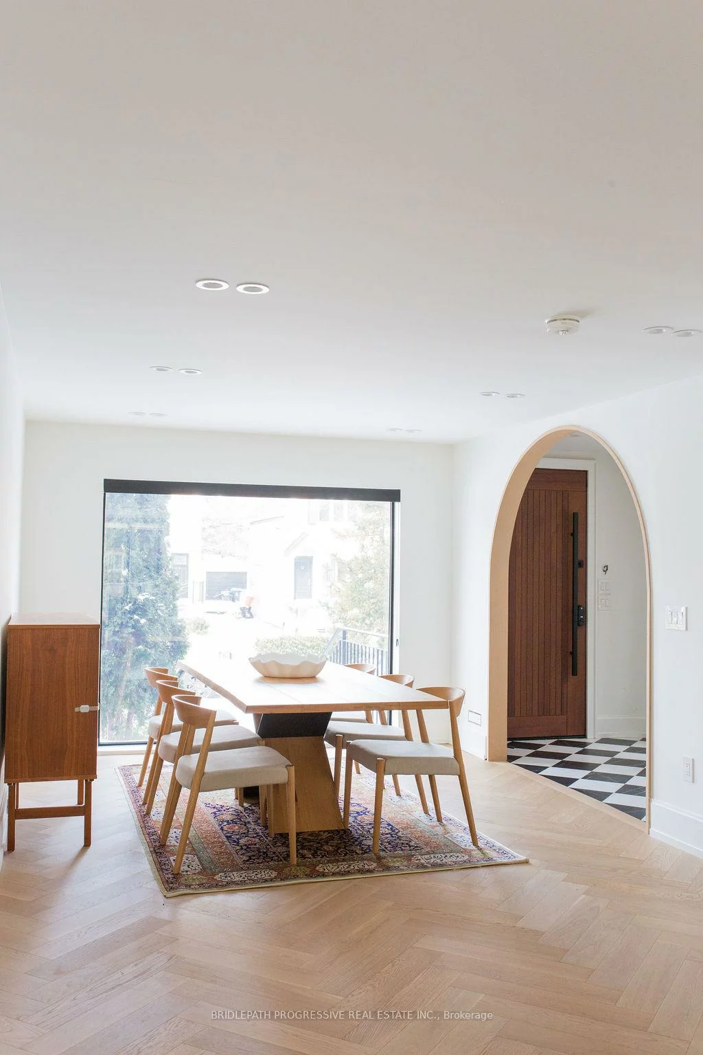 127, Glenvale, Leaside, Toronto
